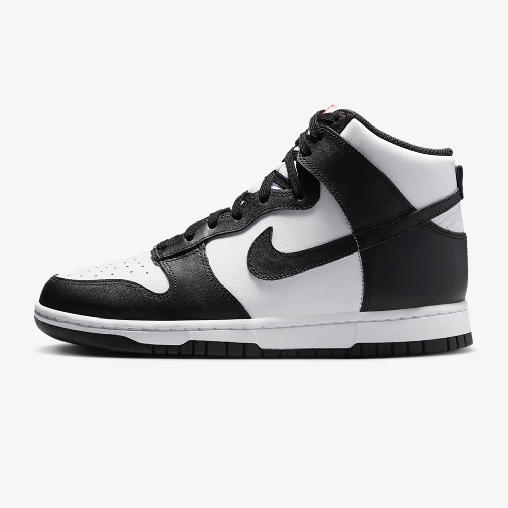 Nike Panda Dunk! Used 2 times Fairly new condition.